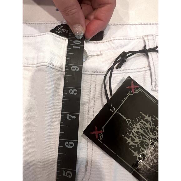NWT Vintage Love Indigo White Jean Shorts Dream Catcher Pockets Embellished Boho - Picture 5 of 15
